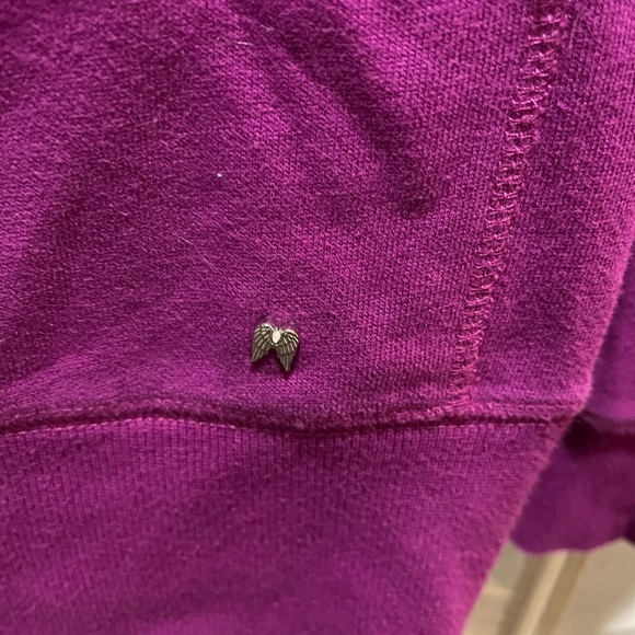 Victoria’s Secret sweatshirt with sequins on the back - Picture 5 of 16